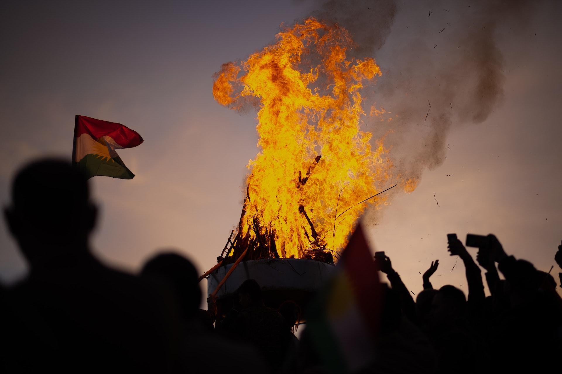 newroz-kurdistan-fuoco.jpg